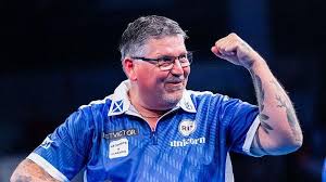 Gary Anderson reaches World Matchplay quarter-finals after thrashing Joyce